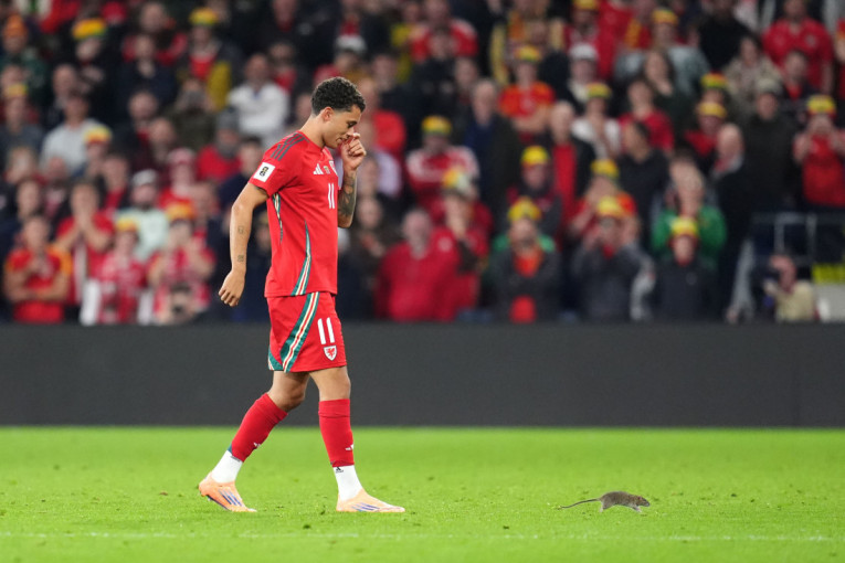 Umro je "gospodin Mančester junajted"! Đavoli su bili ceo njegov život (FOTO)