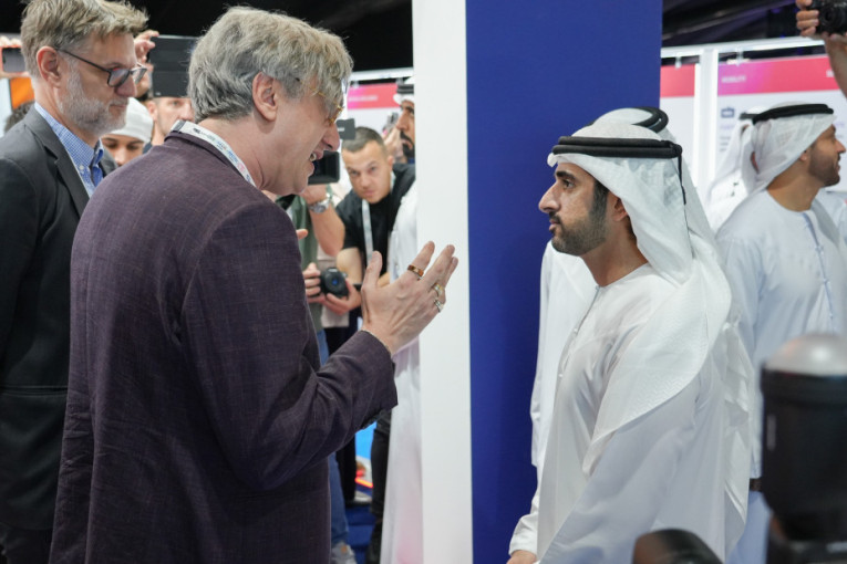 Princ Dubaija na štandu Srbije! Čadež: Velika čast za našu zemlju! (FOTO)