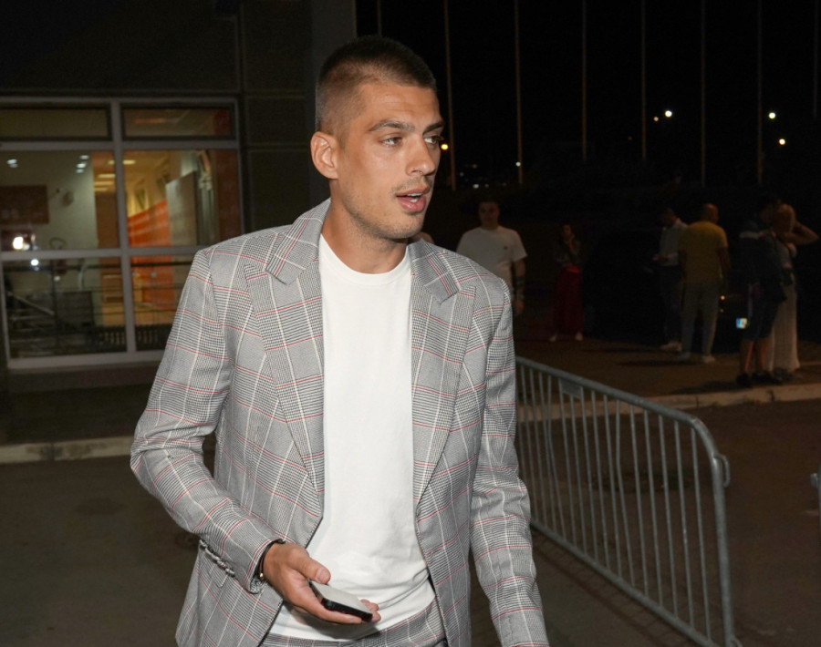 Napadnut Vujadin Savić! Nastala ozbiljna drama usred tržnog centra