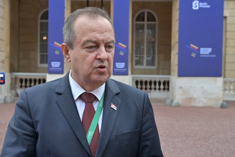 Sofronijević: Usvajanjem tri zakona imaćemo jedinstven reformski paket (VIDEO)