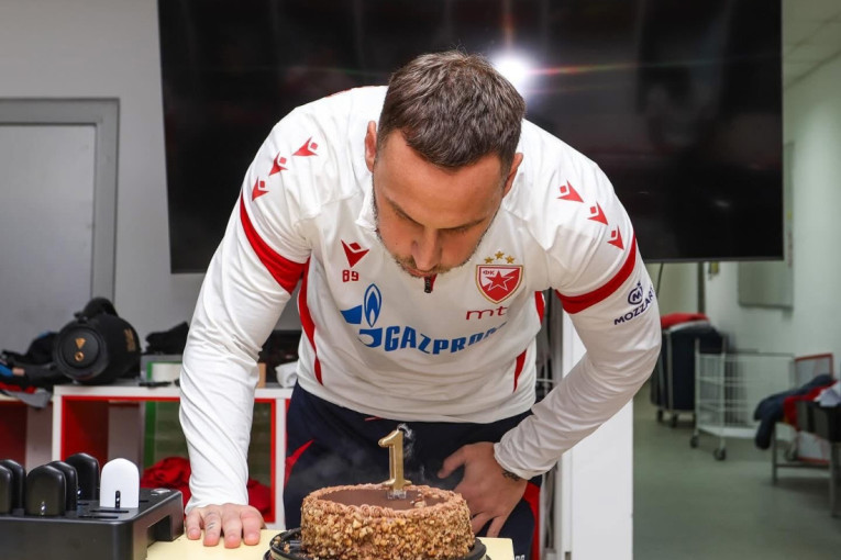 Arnautović dobio poziv iz Belgije, ali Zvezda nema razloga za brigu!