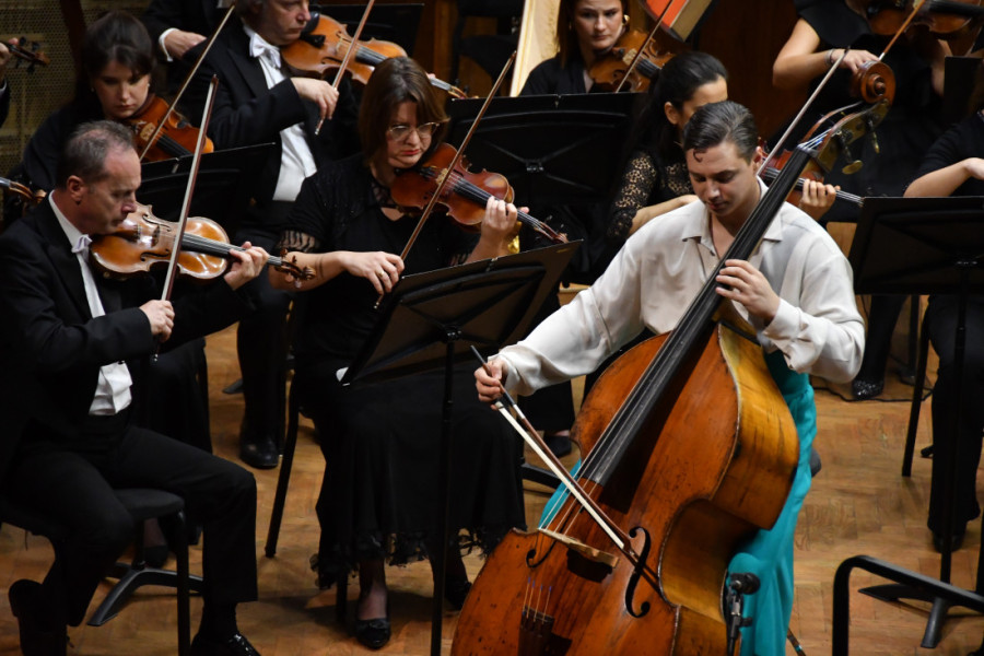 Uz ovacije otvoren 57. Bemus: Beogradska filharmonija, Karlo Ponti i Strahinja Mitrović opčinili publiku (FOTO/VIDEO)