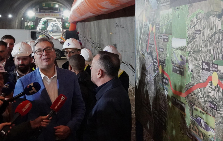 Probijen najduži tunel u Srbiji, Vučić na "Iriškom Vencu": Na ponos svim građanima Srbije, čestitam im! (FOTO/VIDEO)