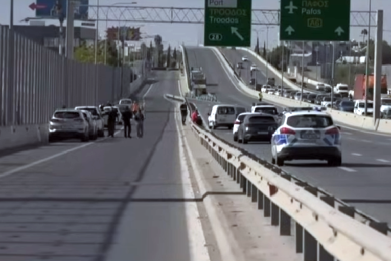 Ubijen kontroverzni predsednik kluba: Napadači ga izrešetali ispred sina!