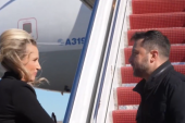 Zelenski osramoćen po dolasku u SAD: Na aerodromu nije bilo delegacije, sam sastavio "odbor za doček", među njima i pilot (VIDEO)