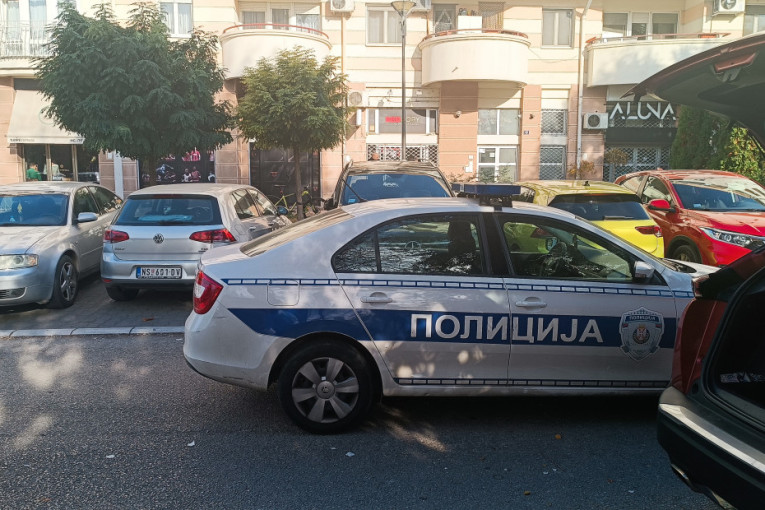 Detalji užasa u Novom Sadu: Mrtva beba pronađena kod kontejnera, sve vrvi od policije! (FOTO/VIDEO)