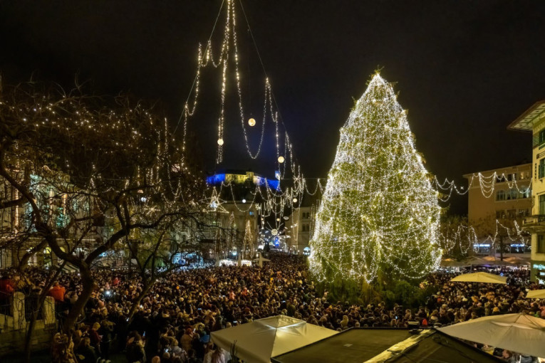 Pet zemalja u kojima se Božić ne slavi: U jednoj vam zatvor ne gine ako ovo prekršite