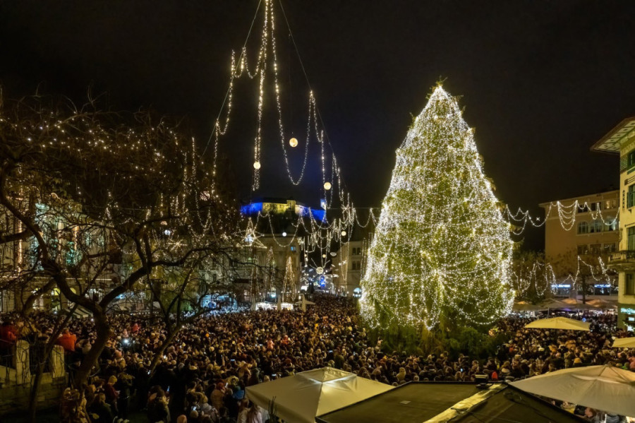 Magija praznika nadohvat ruke: Pet evropskih gradova koji se pretvaraju u božićne bajke već u novembru (FOTO/VIDEO)