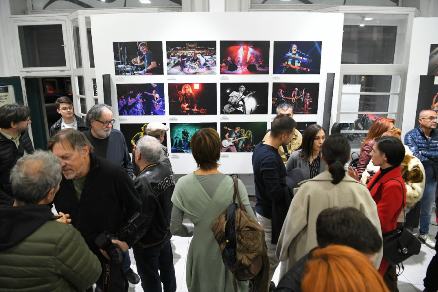 Izložba koncertnih fotografija povodom 45. rođendana Električnog orgazma: Uradio ih je "stari ortak" benda (FOTO)