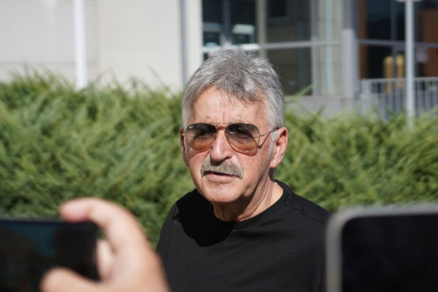 "Što da skrnavim lik i delo?" Desingerica za Evrosong neće ni da čuje, a evo i šta misli ostatak ekipe Pinkovih zvezda!