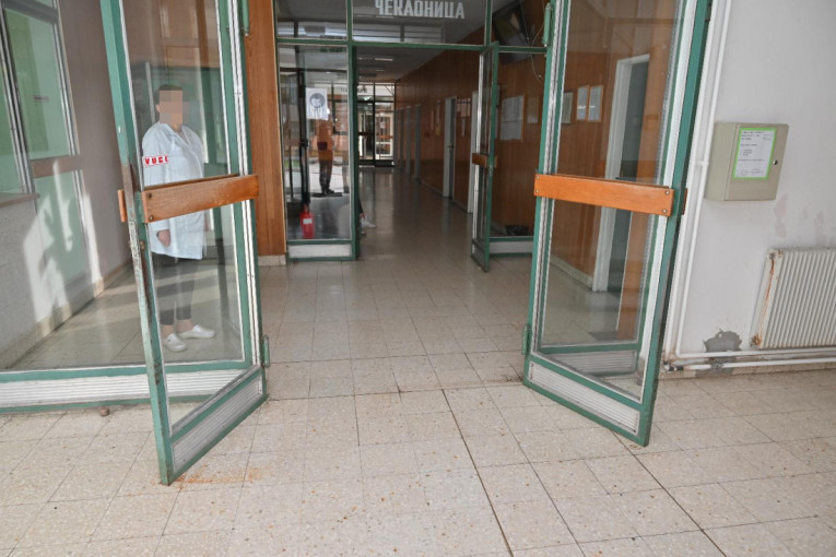 Uhapšen Vuk iz Obrenovca: Osumnjičen da je nožem izbo bivšu suprugu pred decom