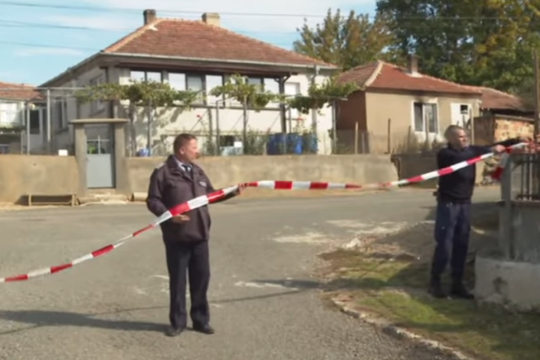 Nezapamćen zločin potresao selo: Muškarac ubio majku, sestru i tetku, brat (7) jedva izvukao živu glavu! (FOTO/VIDEO)