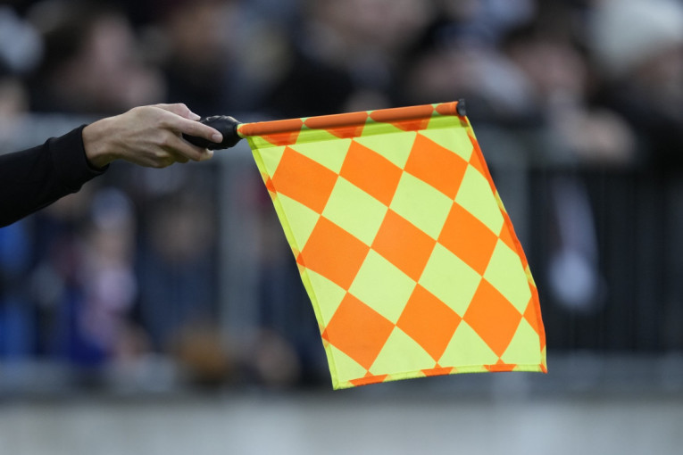 Fudbal više neće biti isti: Ukida se ofsajd pravilo kakvo znamo (FOTO)