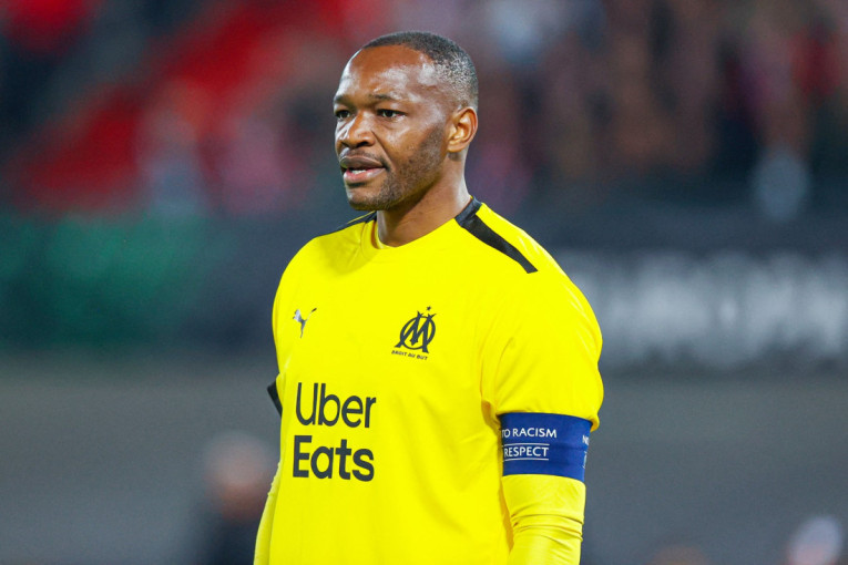 Nesvakidašnji potez Olimpika: Niko kao Mandanda - ovo ni Mesi nije dobio u Barsi!