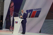 Vučić održao govor na proslavi 17 godina SNS: Sledeća godina je odlučujuća, vi polažete najvažniji ispit! (FOTO/VIDEO)