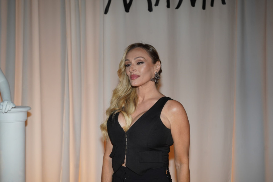 Đole bi mogao da mu zameri! Baki B3 nahvalio Anabelu: Fantastična je, odlično izgleda!