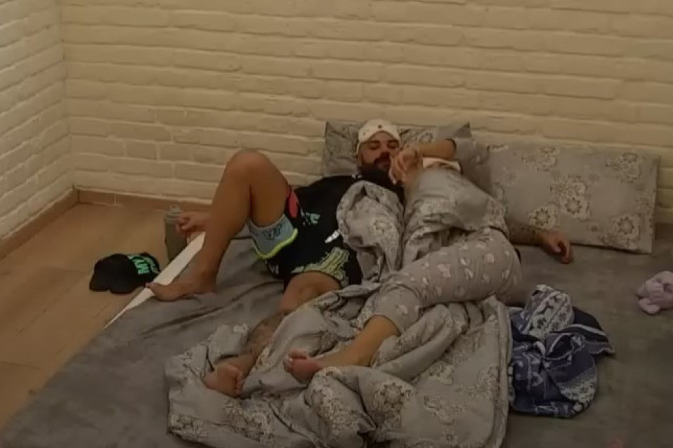 Aneli i Luka ozvaničili pomirenje poljupcima: Prepustili se strastima (VIDEO)