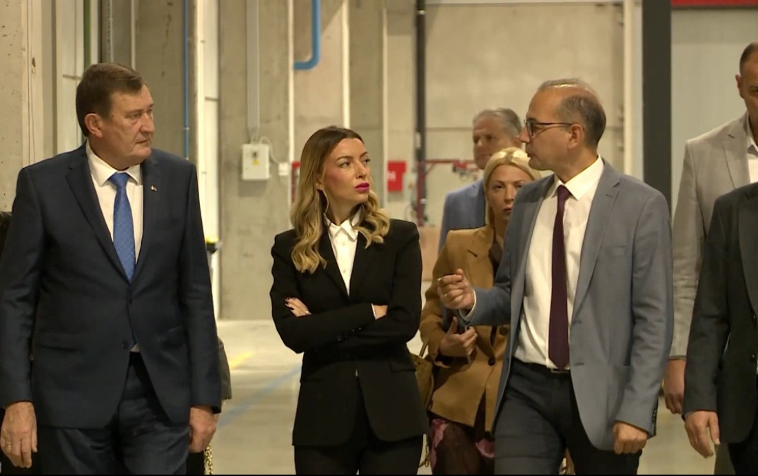 Mesarović posetila livnicu u Laktašima: Investitori veruju u privredni ambijent Srpske (VIDEO)