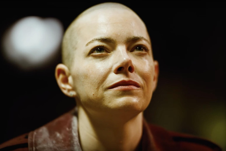 Ema Stoun otkrila zašto je krila da je obrijala glavu zbog filma "Bugonija": Počela sam da paničim (FOTO/VIDEO)