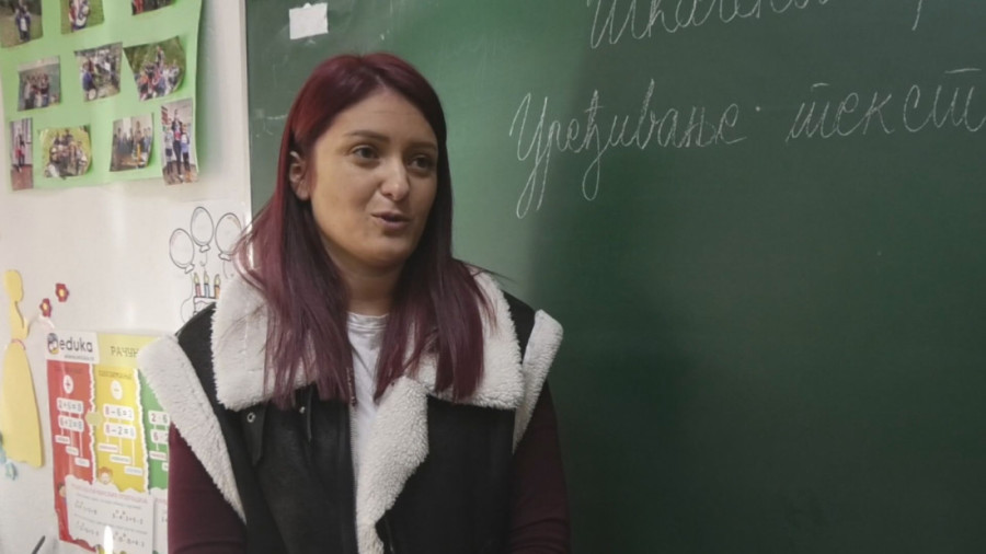 Lepo je u školi, ali mi ponekad nedostaju drugari: Eldina je jedina učenica u planinskom selu (FOTO)