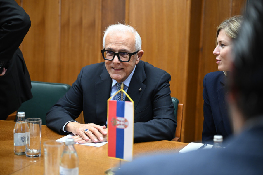 Brnabić sa Amorusom: Zahvalnost Suverenom Vojnom Malteškom Redu na podršci Srbiji