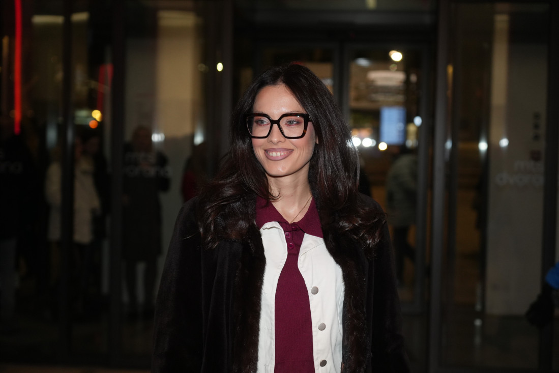 U jeku Vujadinovog skandala Mirka dobila novu ulogu: Potraga za ubicom u luksuznom beogradskom hotelu (FOTO/VIDEO)