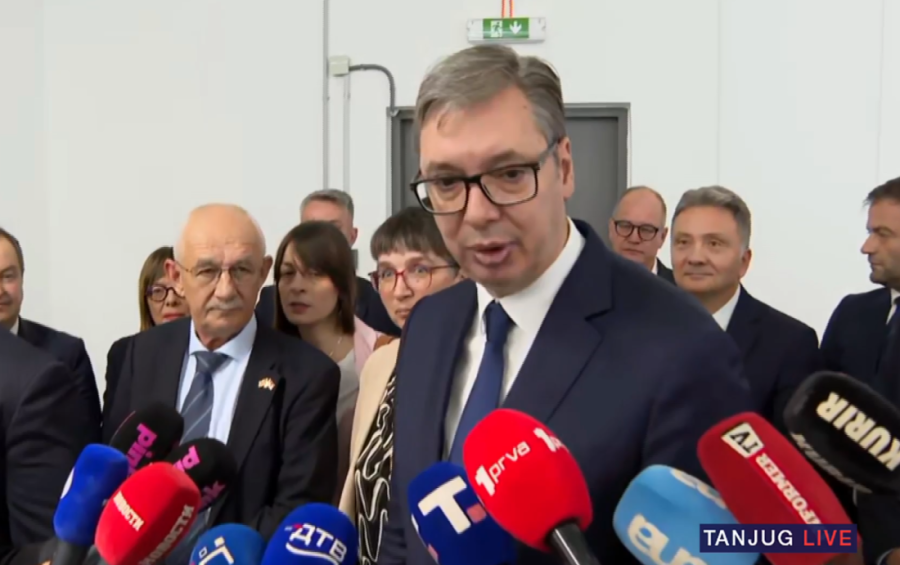 Otvorena fabrika kompanije Milbauer u Staroj Pazovi: Predsednik Vučić -  Ovo je jedan od kamena temeljaca moderne Srbije! (VIDEO)