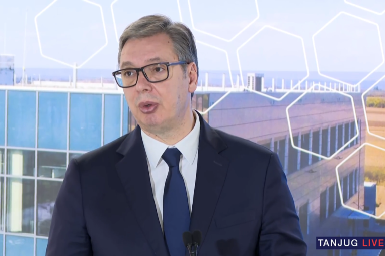 Otvorena fabrika kompanije Milbauer u Staroj Pazovi: Predsednik Vučić -  Ovo je jedan od kamena temeljaca moderne Srbije! (VIDEO)