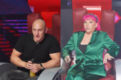 "Napunićeš gaće ako prođem pored tebe!" Žestok obračun Zorice i Desingerice! (VIDEO)