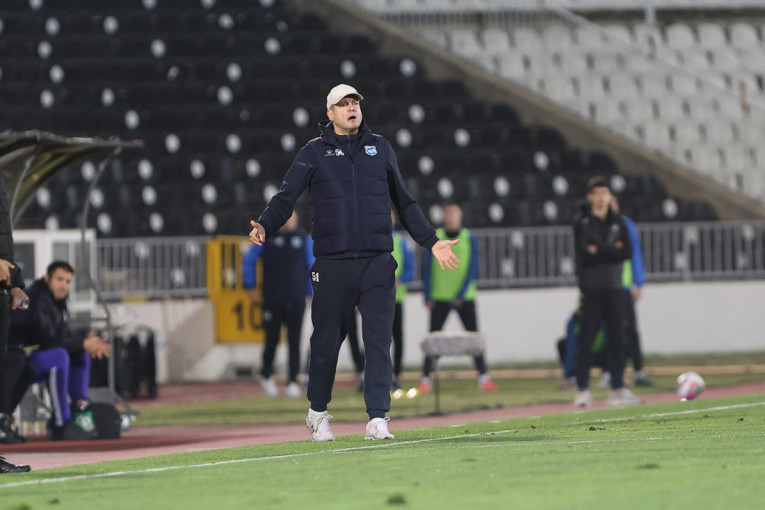 Zvezdin raspored je takav, kakav je... Obradović oprezan pred duel sa Megom