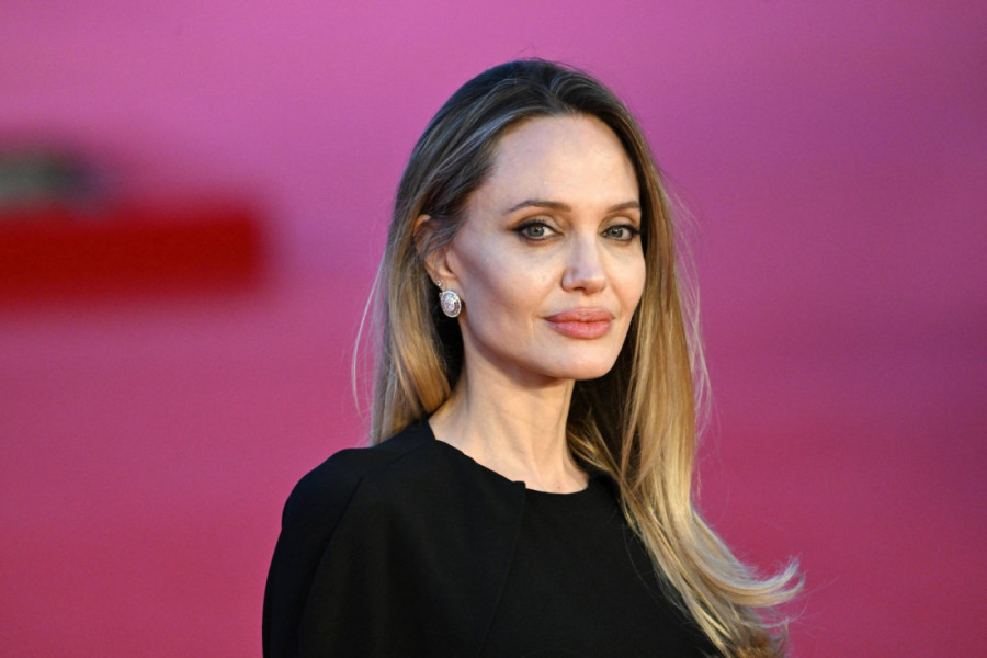 Ona je netalentovano razmaženo derište: Ovog čoveka je Anđelina Džoli dovela do ludila (FOTO)