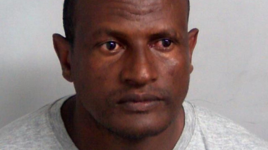 Zatvorenik greškom pušten, u toku potera za njim: Trebalo da bude deportovan, plaše se da će da počini novi zločin