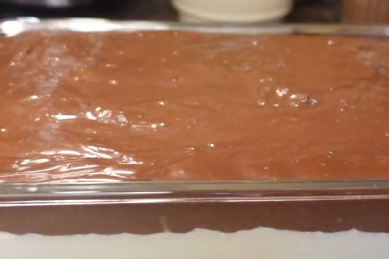 Recept dana: Kremasti griz kolač sa kokosom je prava fantazija ukusa