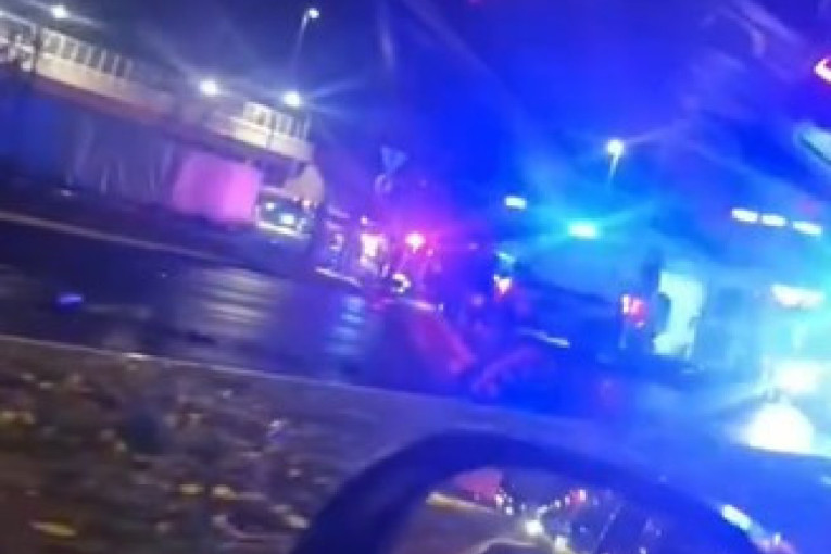 I on bio pijan! Suvozaču iz "audija" smrti sa Novog Beograda se bore za život