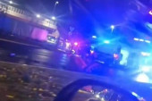 (UZNEMIRUJUĆI VIDEO) Sudar na Novom Beogradu snimljen kamerom: Ovako je audi proleteo kroz raskrsnicu i ubio policajca s porodicom
