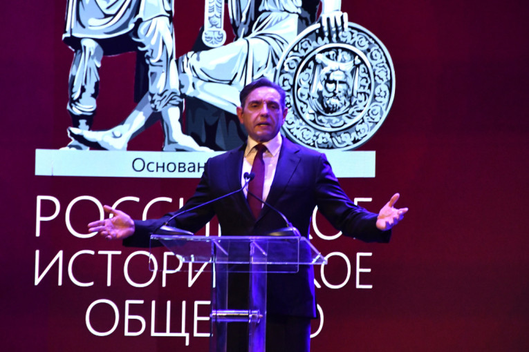 Vulin: Nikada se ni Rusija ni Kina nisu poneli ucenjivački prema Srbiji ali EU i SAD u svakoj prilici bez izuzetka jesu