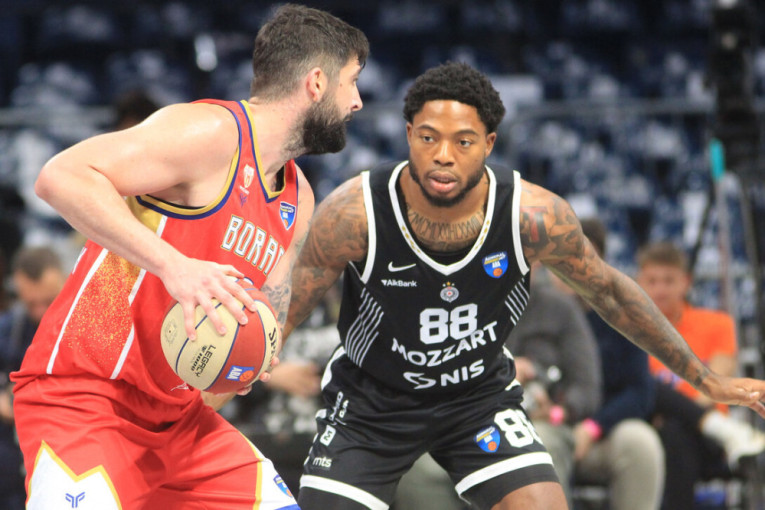 Uhapšeno 45 turskih državljana! Policija na nogama zbog napada na Podgoričanina (VIDEO)