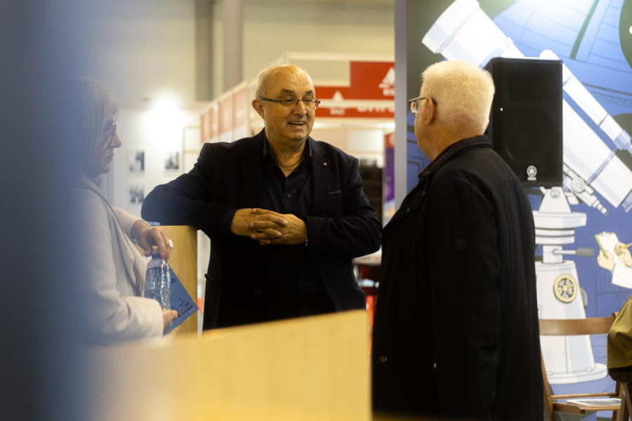 Fondacija "Za srpski narod i državu" predstavila novi broj časopisa "Napredak" na Međunarodnom sajmu knjiga 2025.