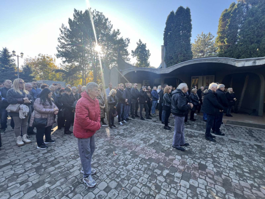 Oproštaj od Jugoslava Kostića: Otišao je čovek koji je gradio, spajao i ostavljao trag dobrote i dela (FOTO/VIDEO)