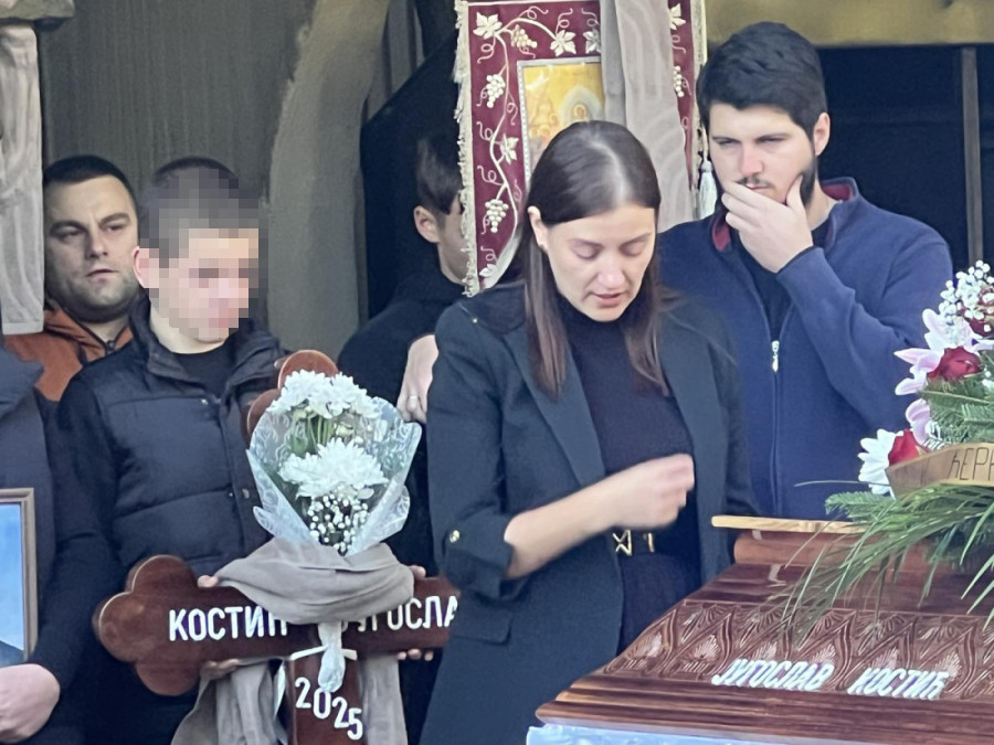 Oproštaj od Jugoslava Kostića: Otišao je čovek koji je gradio, spajao i ostavljao trag dobrote i dela (FOTO/VIDEO)