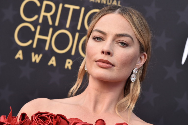 Margo Robi na korak do najstrašnije uloge u karijeri? Šokantan preokret u vezi rimejka kultnog filma (FOTO/VIDEO)