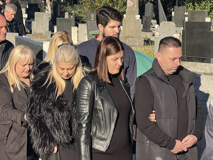 Oproštaj od Jugoslava Kostića: Otišao je čovek koji je gradio, spajao i ostavljao trag dobrote i dela (FOTO/VIDEO)