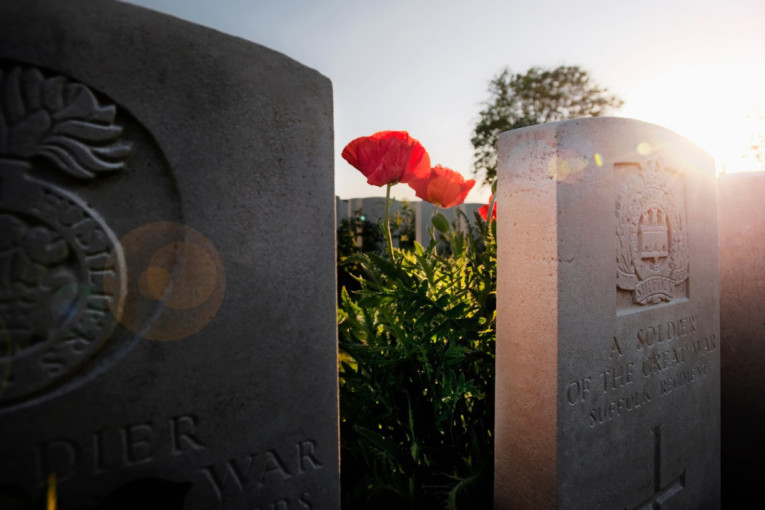 Pokojnika mora da obasja Sunce: Vlaški običaj koji ledi krv u žilama