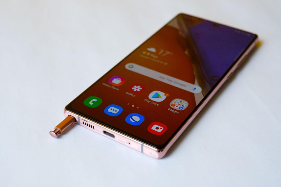 Ljudi su poludeli za starim mobilnim telefonima: Zbog onoga što čuvate u fioci možete se debelo obogatiti!