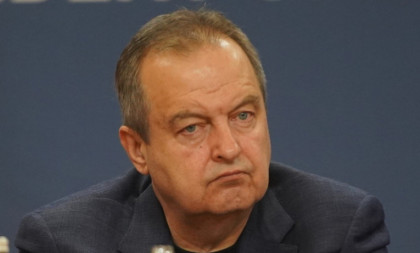 Ništa im nije sveto: Blokaderi u ekstazi jer je Dačić u teškom stanju! (FOTO)