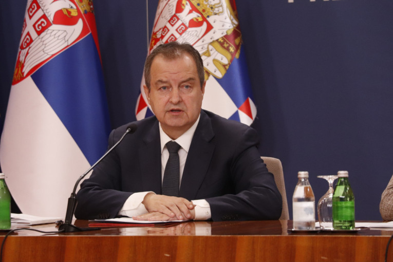 Oglasio se Dačić: Otkriveno ko je bacio bombu na restoran na Novom Beogradu!