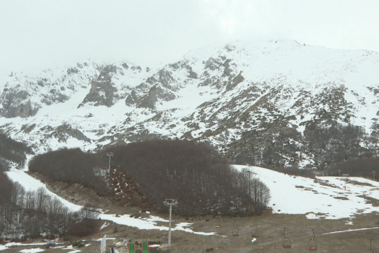 Neće više gledati u nebo i moliti se da padne sneg: Durmitor dobija sistem za veštačko osnežavanje!