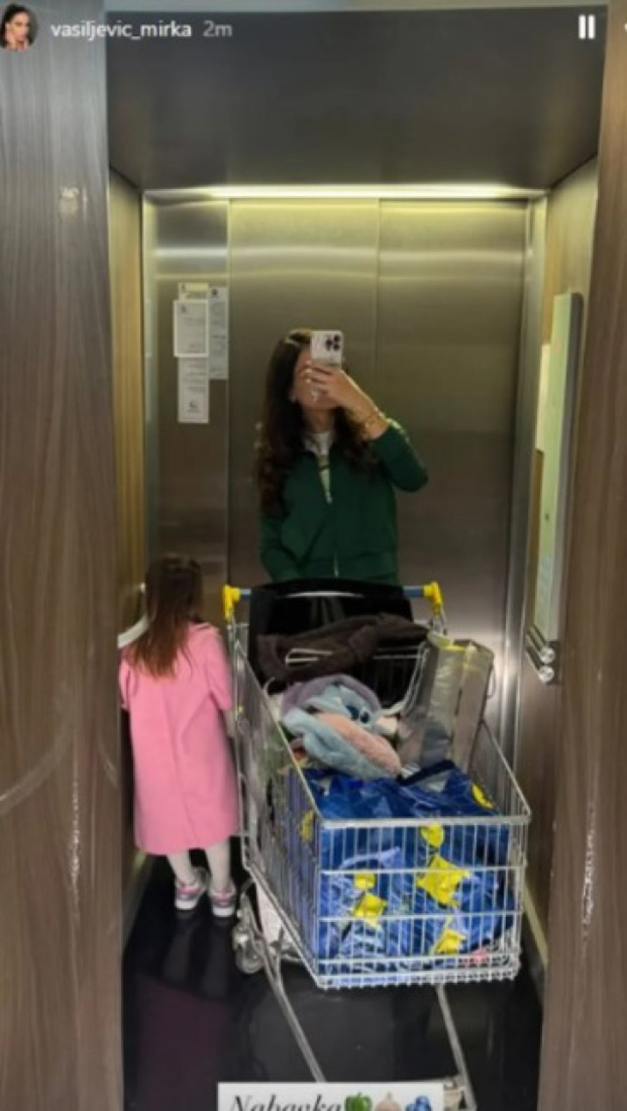 Mirka se oglasila sa ovog mesta:  U jeku Vujadinove afere, glumica pokazala šta joj je prioritet