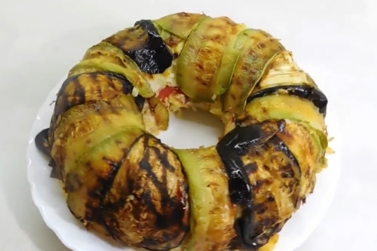 Recept dana: Punjeni kuglof od pirinča spaja sočnu piletinu i aromatično povrće u ukusan ručak