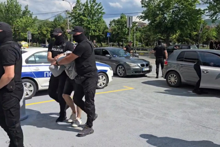 Policija ga zatekla u krvavoj odeći! Uhapšen treći osumnjičeni za ubistvo u Francuskoj ulici u Beogradu